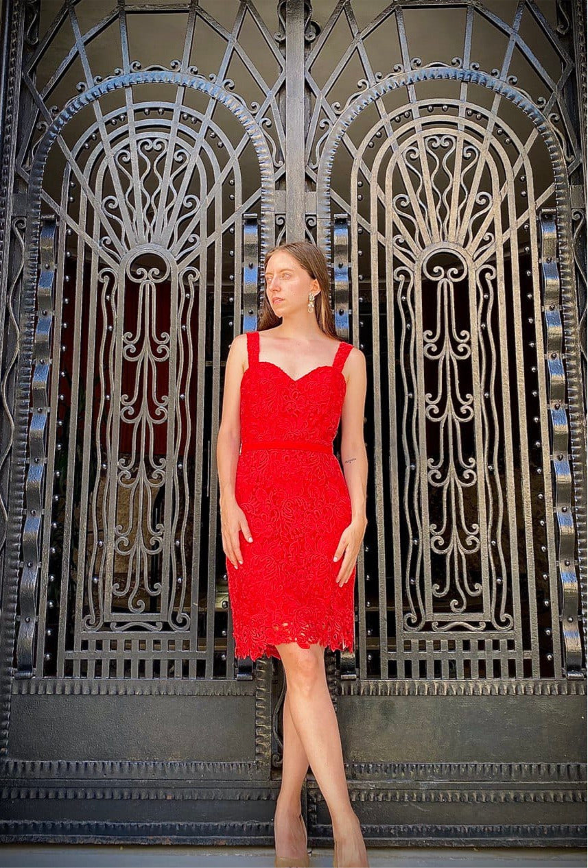 Vestido rojo con cinturon