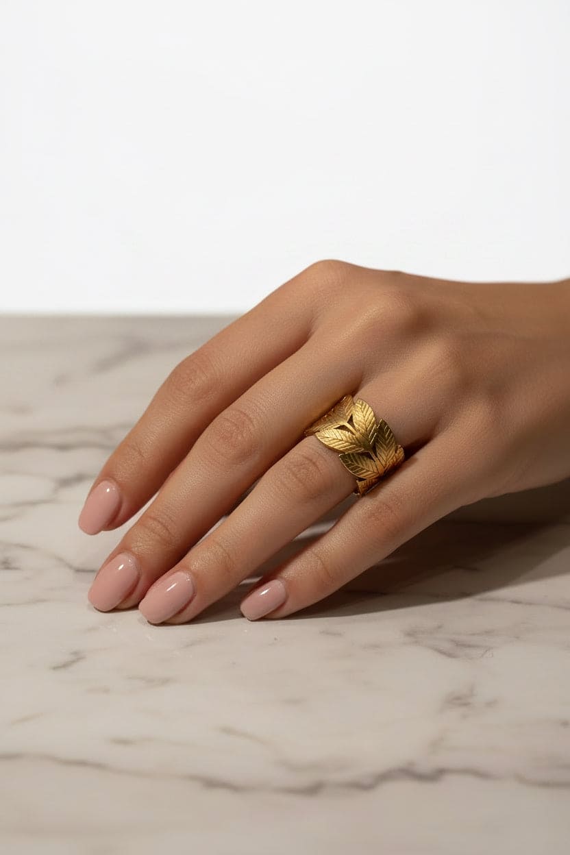 Anillo hojas