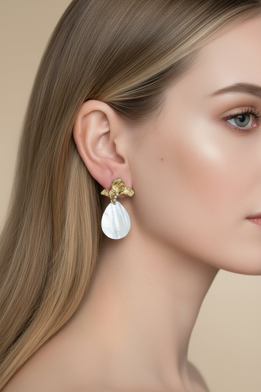 Pendientes flor y nácar